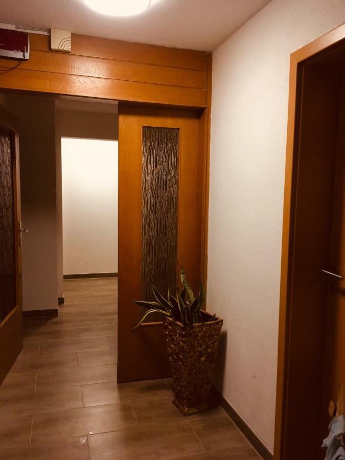 Gasthaus Kaiserhof, Zimmer & Appartament Бутьядинген Экстерьер фото